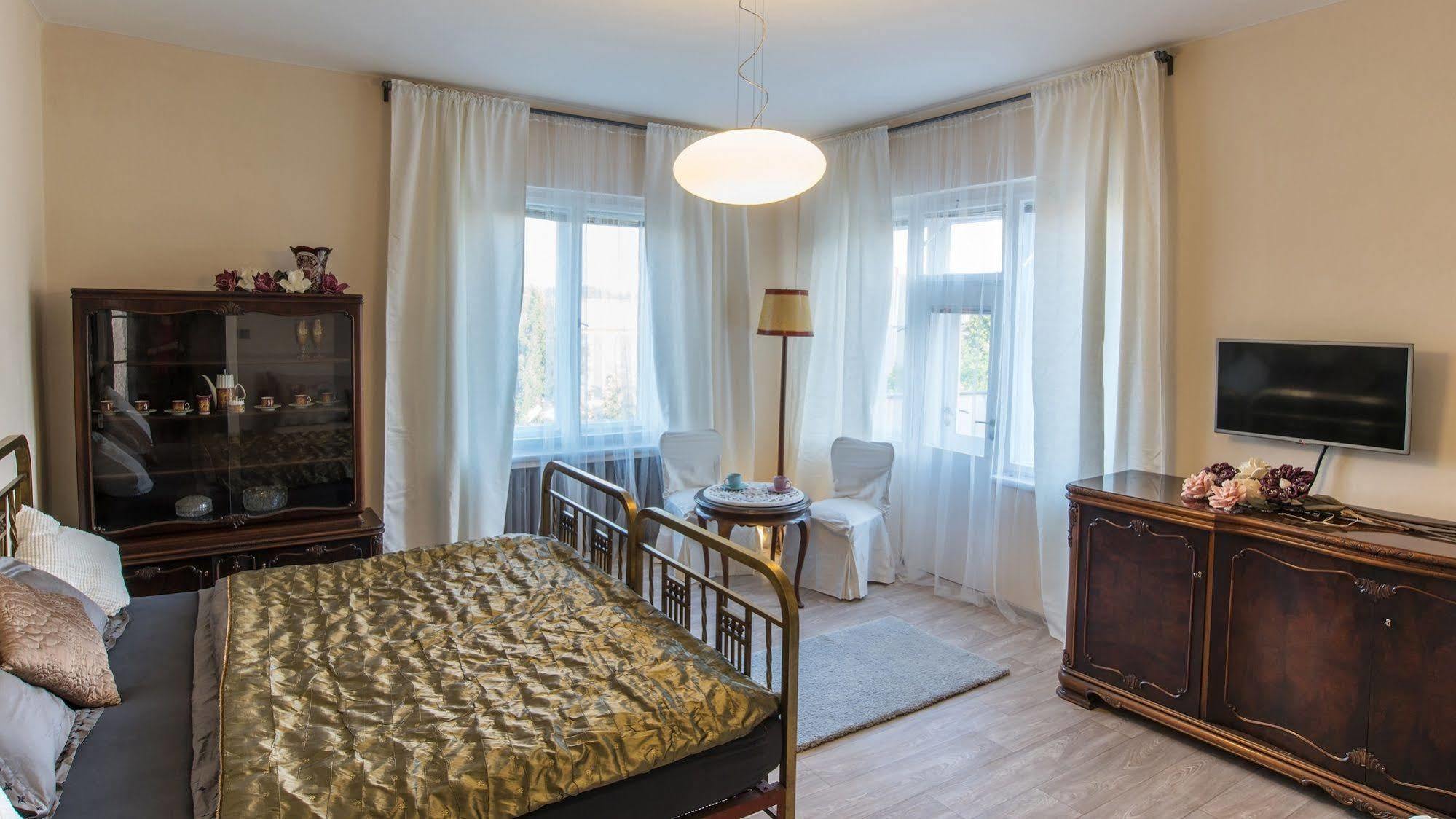 Libušina Villa Kutna Hora Bagian luar foto