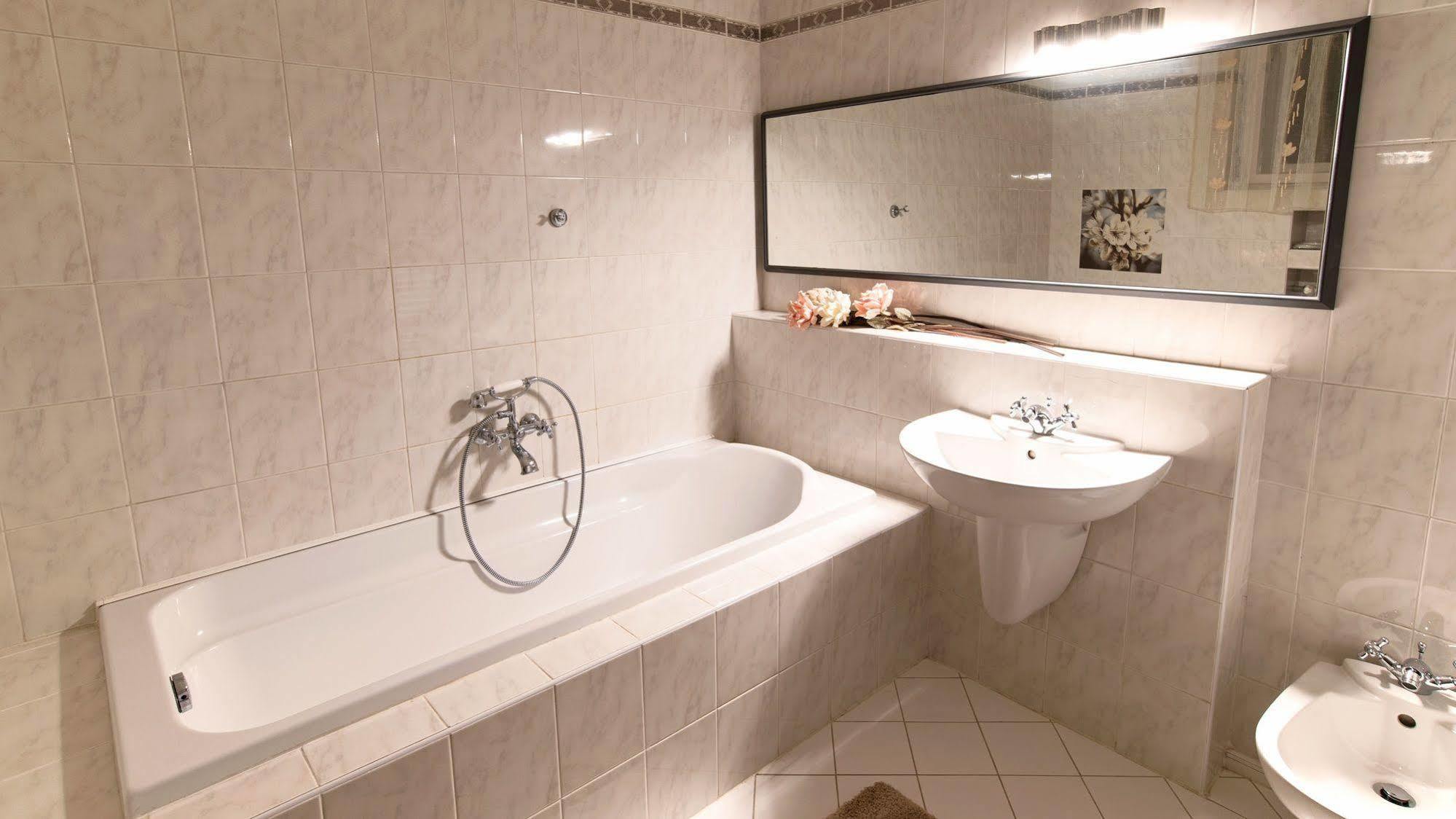 Libušina Villa Kutna Hora Bagian luar foto