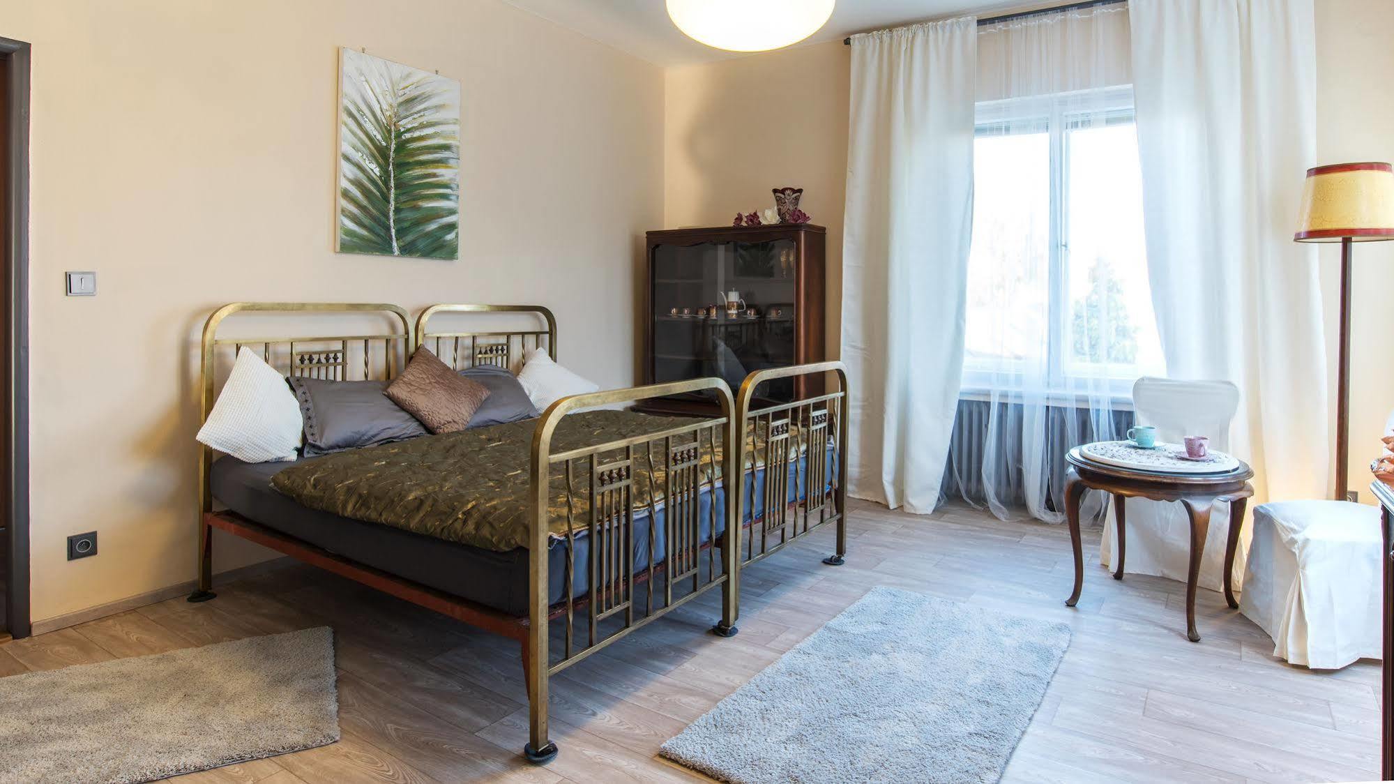 Libušina Villa Kutna Hora Bagian luar foto